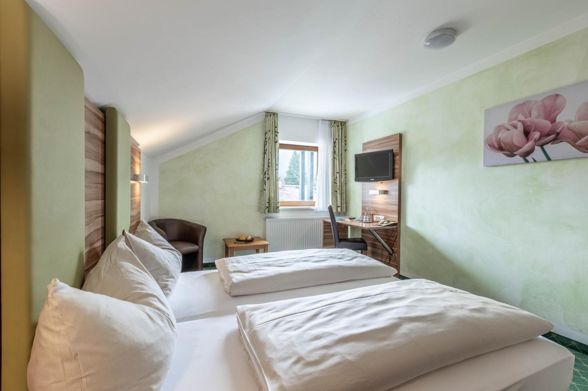Hotel Post By Keyone Bad Mitterndorf Eksteriør bilde